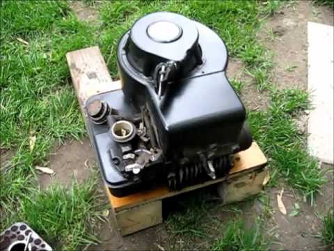 Briggs & Stratton Engine Model 92502 - YouTube