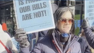 United flight attendants protest with AFA-CWA to demand fair union contracts in Chicago