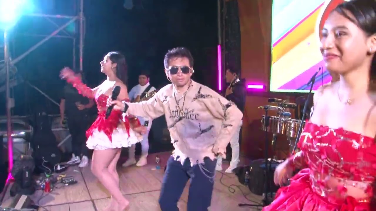 Yuber Adams - MIX TERCO CORAZÒN - esperame ( EN VIVO ) CHICLAYO ( Feria pomalca )