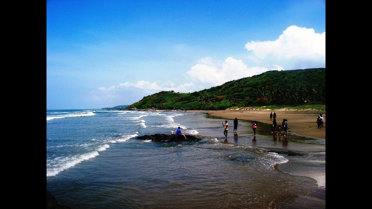 Vagator Beach - One of The most Beautiful Beaches in North Goa || Explore with Riya