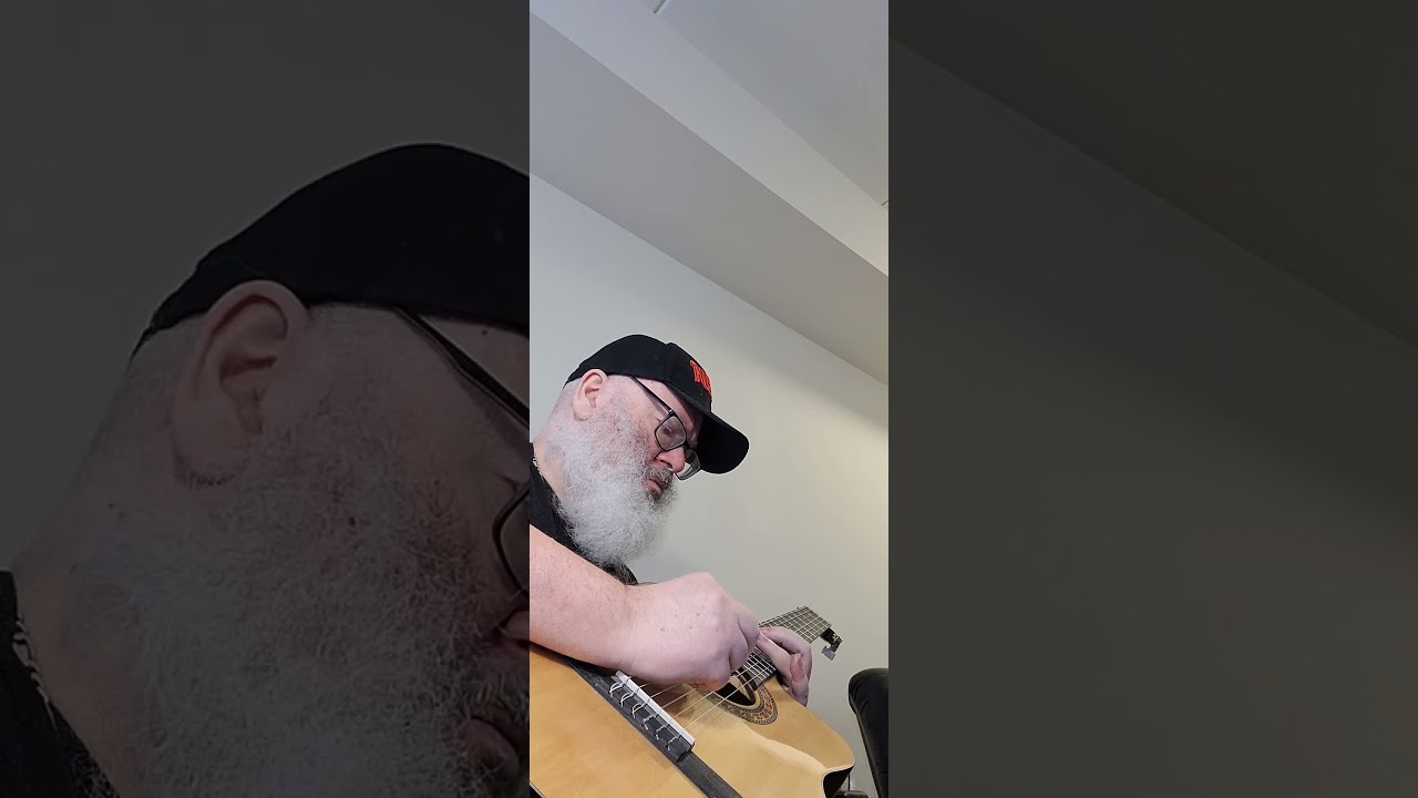 "Purple Haze"CLASSICAL GUITAR Jimi Hendrix SCOTTS EXPLODING GUITAR  