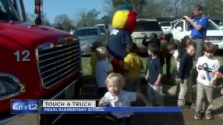Touch a Truck at Pearl Elementary School 02132017