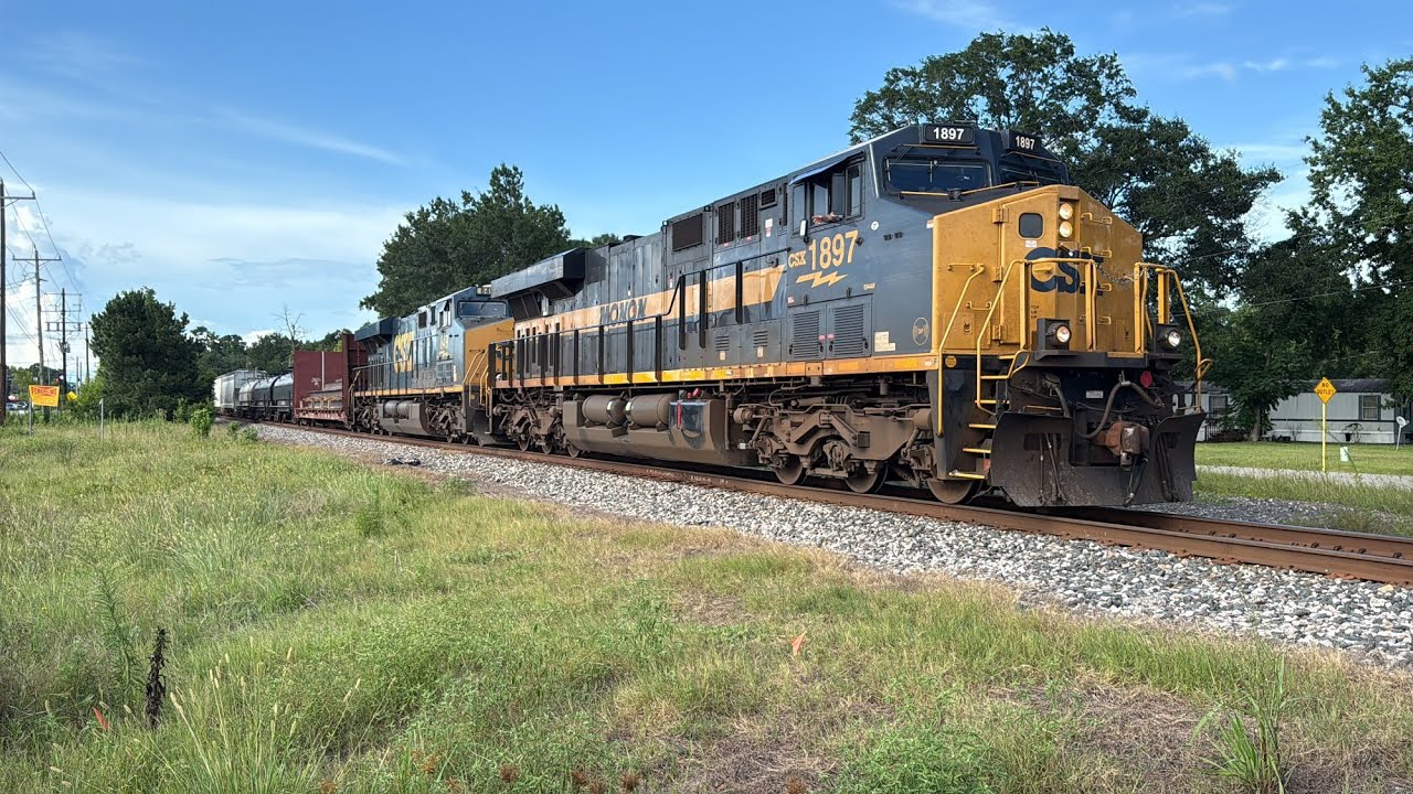 Chasing CSX 1897 (Monon) on the UP Lufkin Sub 6/25/25