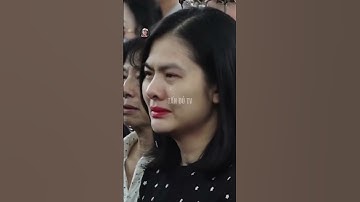 Vân Trang khóc lúc trong tang lễ Diễn Viên Quý Bình tạm biệt người anh luôn quan tâm mình #shorts