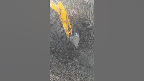 what is bentonite clay?  || How to extract Bentonite Clay || #minerals #mineralsforsale