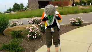 Hope talking outside @ Colossalcon 9 (2010)