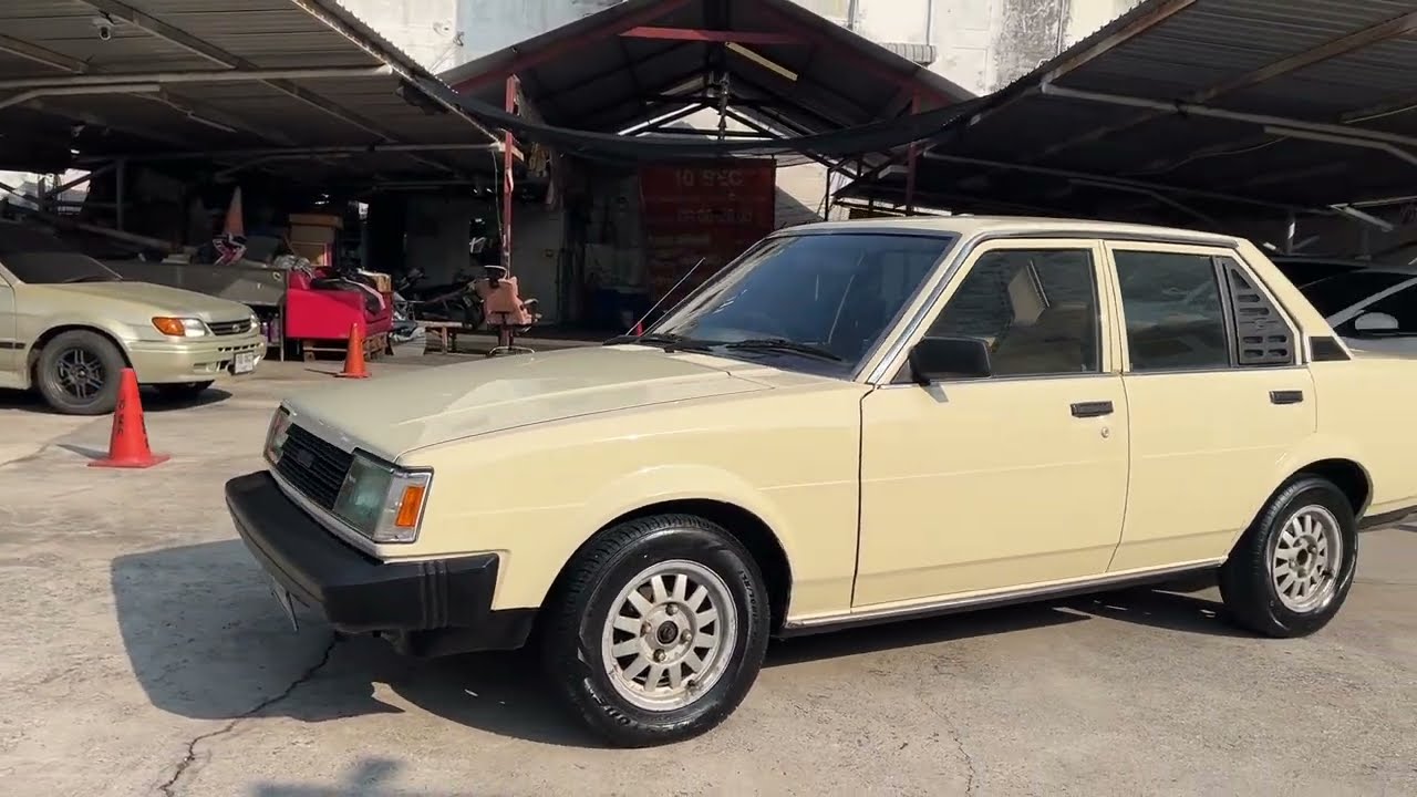 1984 Toyota Corolla ke70 - YouTube
