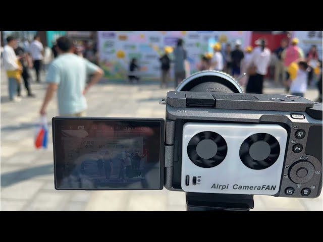 Cooling fan for ZV-E1 and other cameras] It has a built-in battery