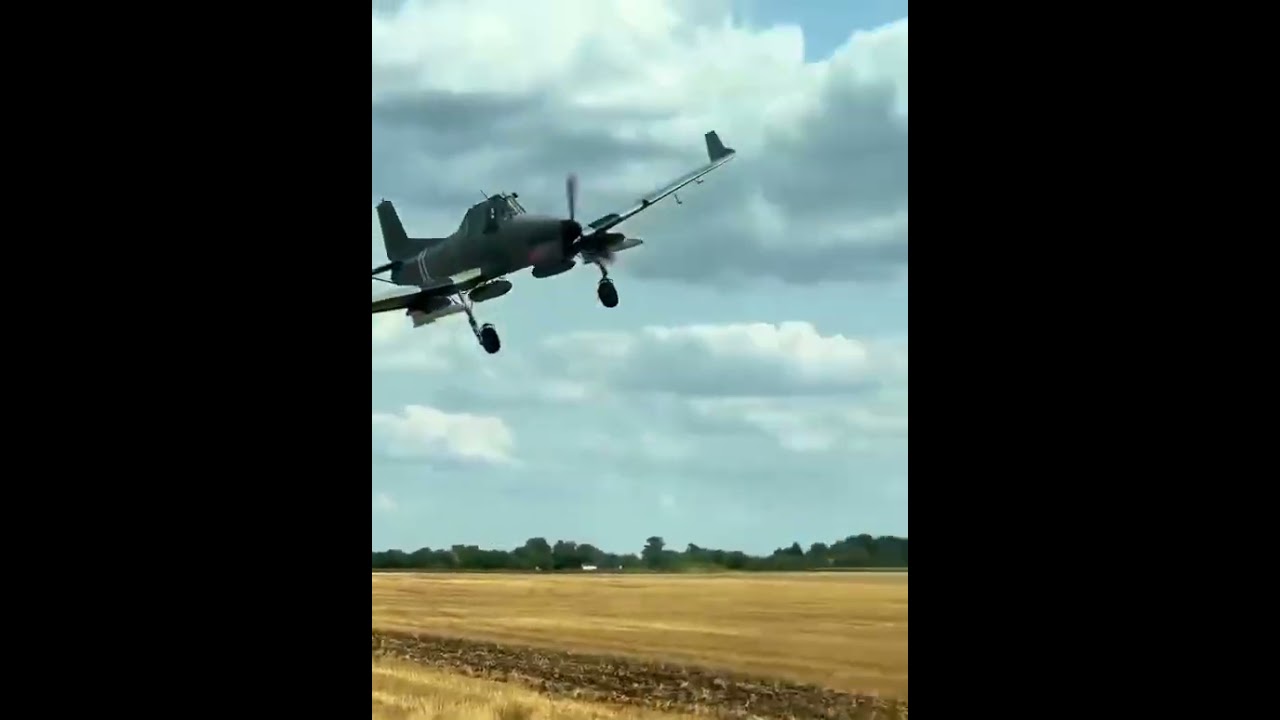 The Ukrainian Air Force armed a Z-137 agricultural aircraft with R