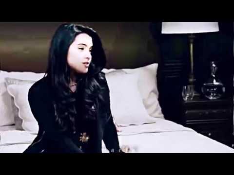 Scarlet Gruber Love War 