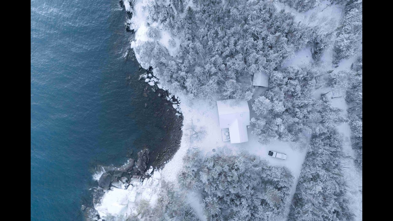 Winter Wonderland Mossy Hollow Cove on Lake Superior Vacation