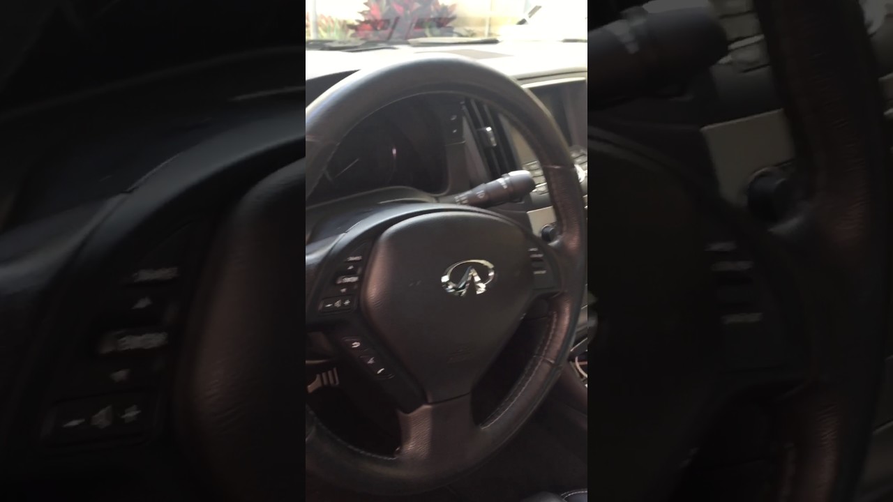 Infiniti G37 carbon fiber steering wheel - YouTube
