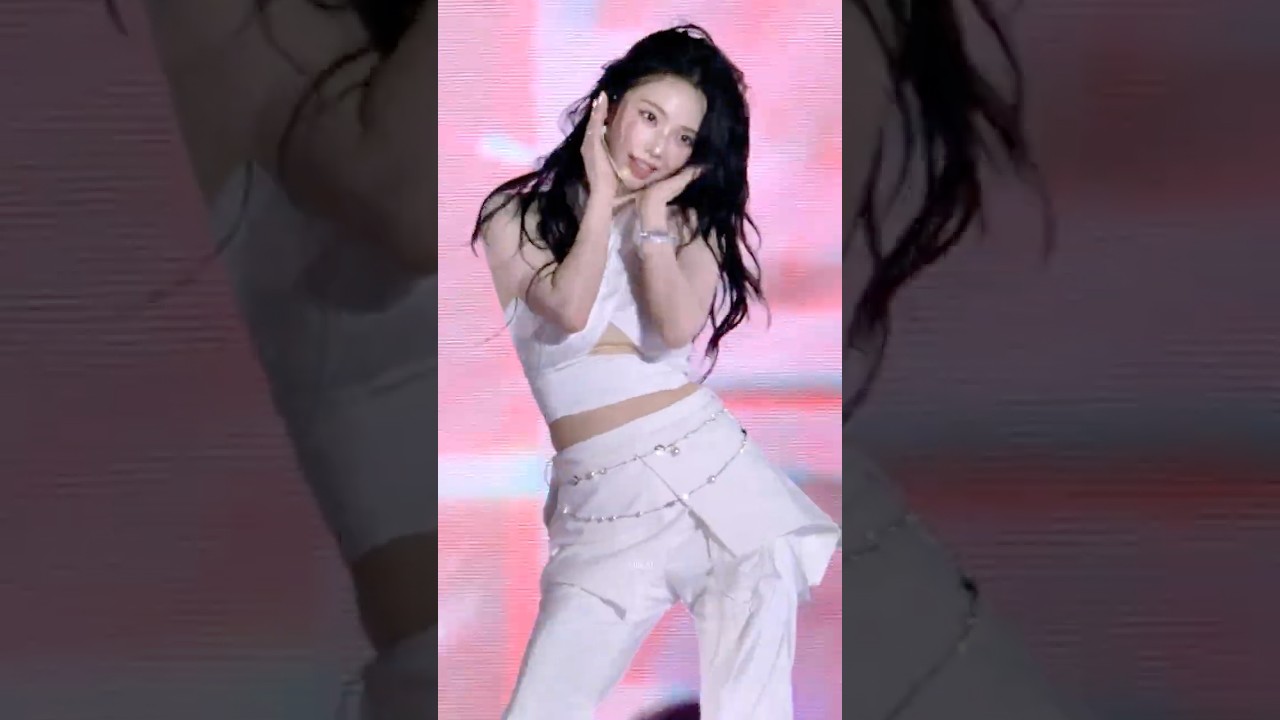 #에스파 #카리나 Rich Man 직캠 (#aespa #KARINA FanCam) 250920