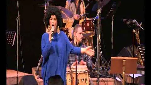 VERONICA KEY - ROOTS