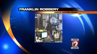 Bundled-up woman robs Franklin bank