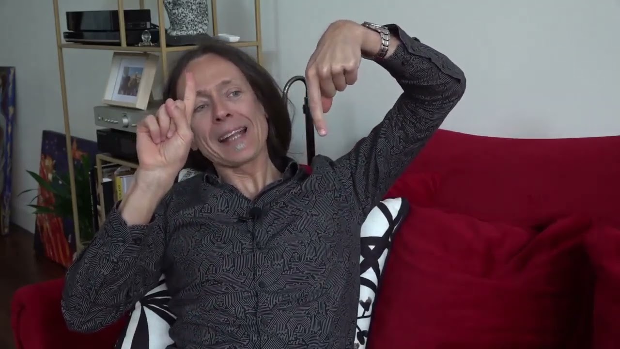 Part I Quantum Computing with Andrea Morello