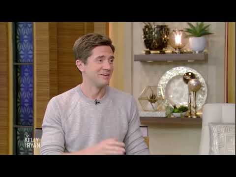 Video: Topher Grace Čistá hodnota