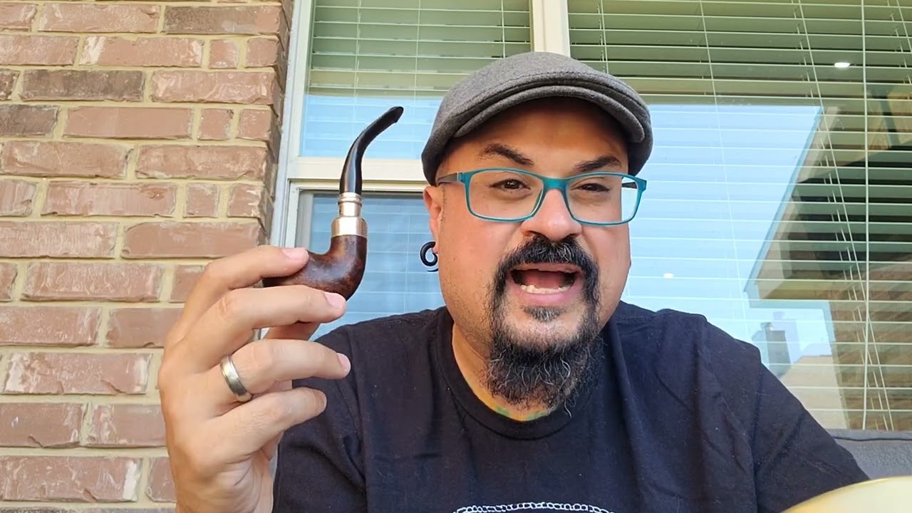 YTPC:  First Impressions of Wessex Red Flake Virginia on my Peterson 303   