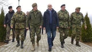 Le Kosovo accuse la Serbie de semer le trouble pour déclencher une intervention armée