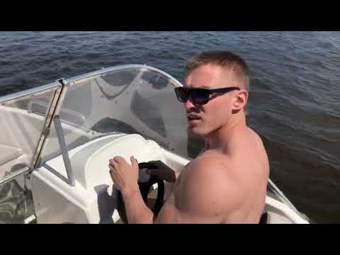 Комбинированный катер Wayatboat 470 Open. Мотор HDX 40 FWS 2-х тактный.