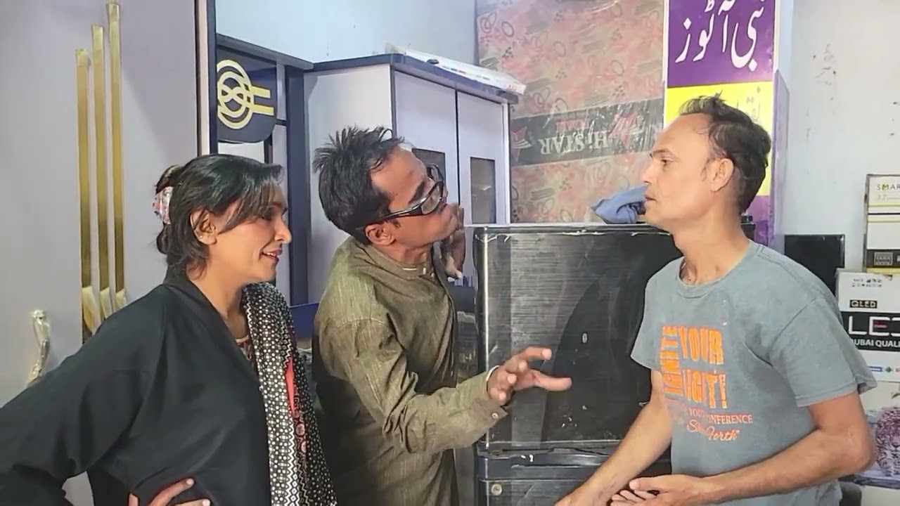 FREEZE KA DEMANDED COSTUMER 😅😅 || FUNNY VIDEO || COMEDY VIDEO || @Manzoor Comedy