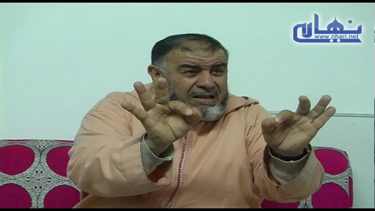 الشيخ عبد الله نهاري شاهدت امي تزني،هل اخبر والدي بذلك ؟