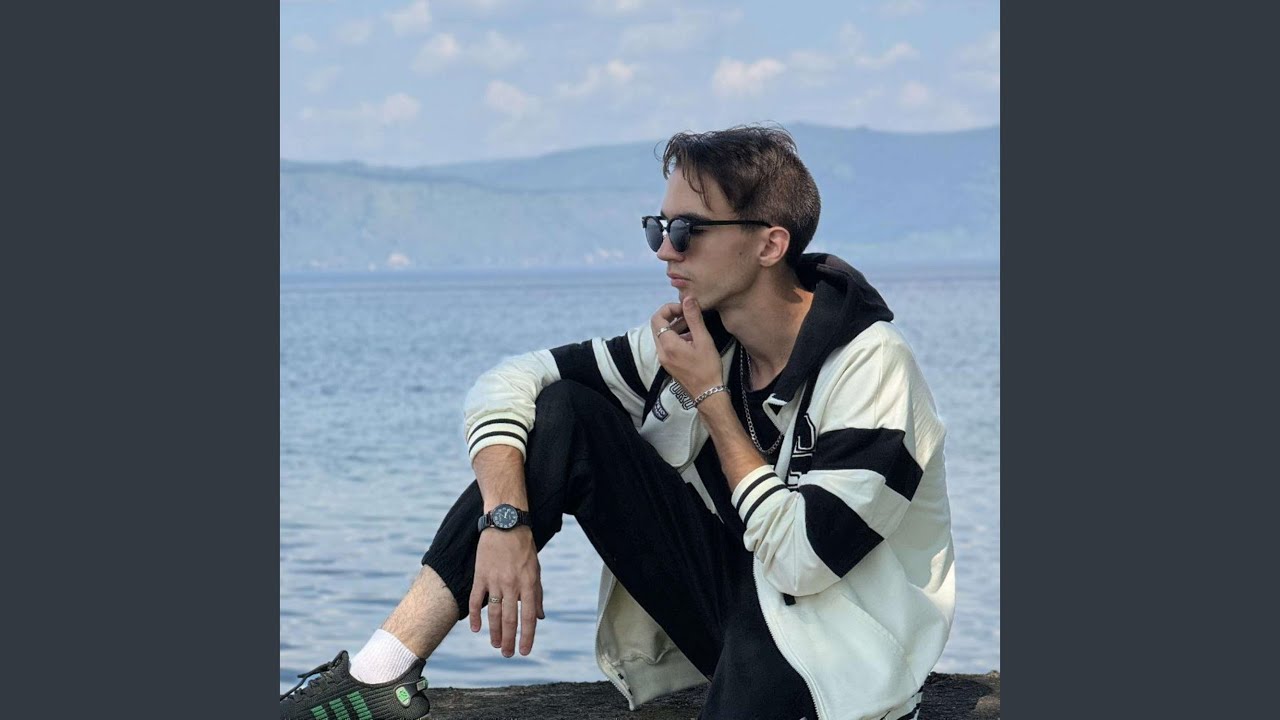 YouTubeでFaultを視聴 YouTubeでFaultを視聴