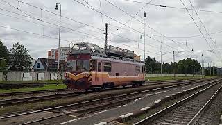 Odjezd osobního vlaku číslo 7846 z Liptovského Hrádku (8.8.2023)
