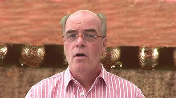 Bob Willis Shows Head in and On Pillow Defects