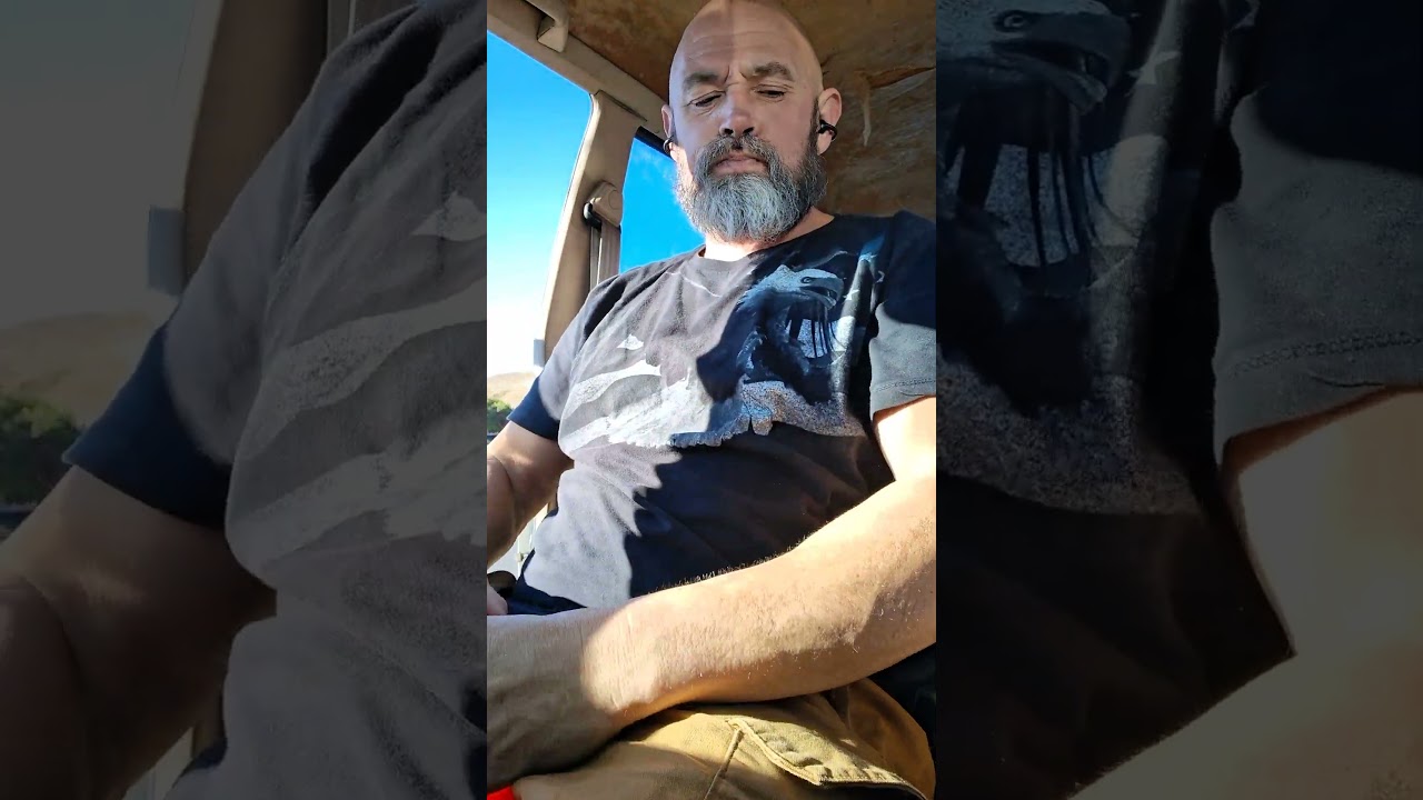 mixing total war with bucked up , one full scoop of each preworkout 