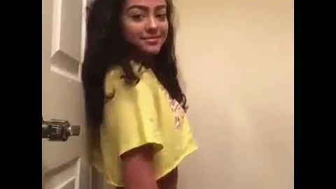 malu trevejo Twerk