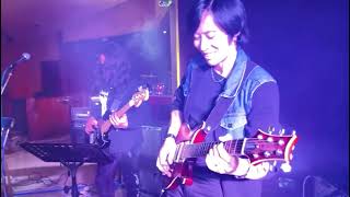 Pasti (Mega cover by Love Pilots@Lion Studios Singapore) screenshot 4