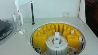 LAB MEDICAL 2 DIRUI CS T240 AUTOMATIZADO QUIMICA CLINICA