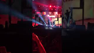 Hapja E Koncertit Te Unikkatilit