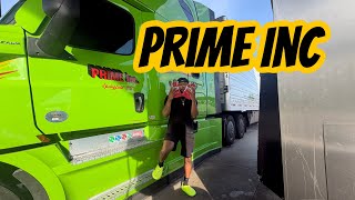 Prime Inc Family Watch and Learn How I Helped Back Up Every Truck Entering Dock‼️