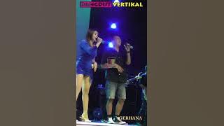 WINDA HORE M4KIN HOR33 AZAA 🍑 DINDING KACA COVER #dangdut #GERHANA #DANGDUTVERTIKAL