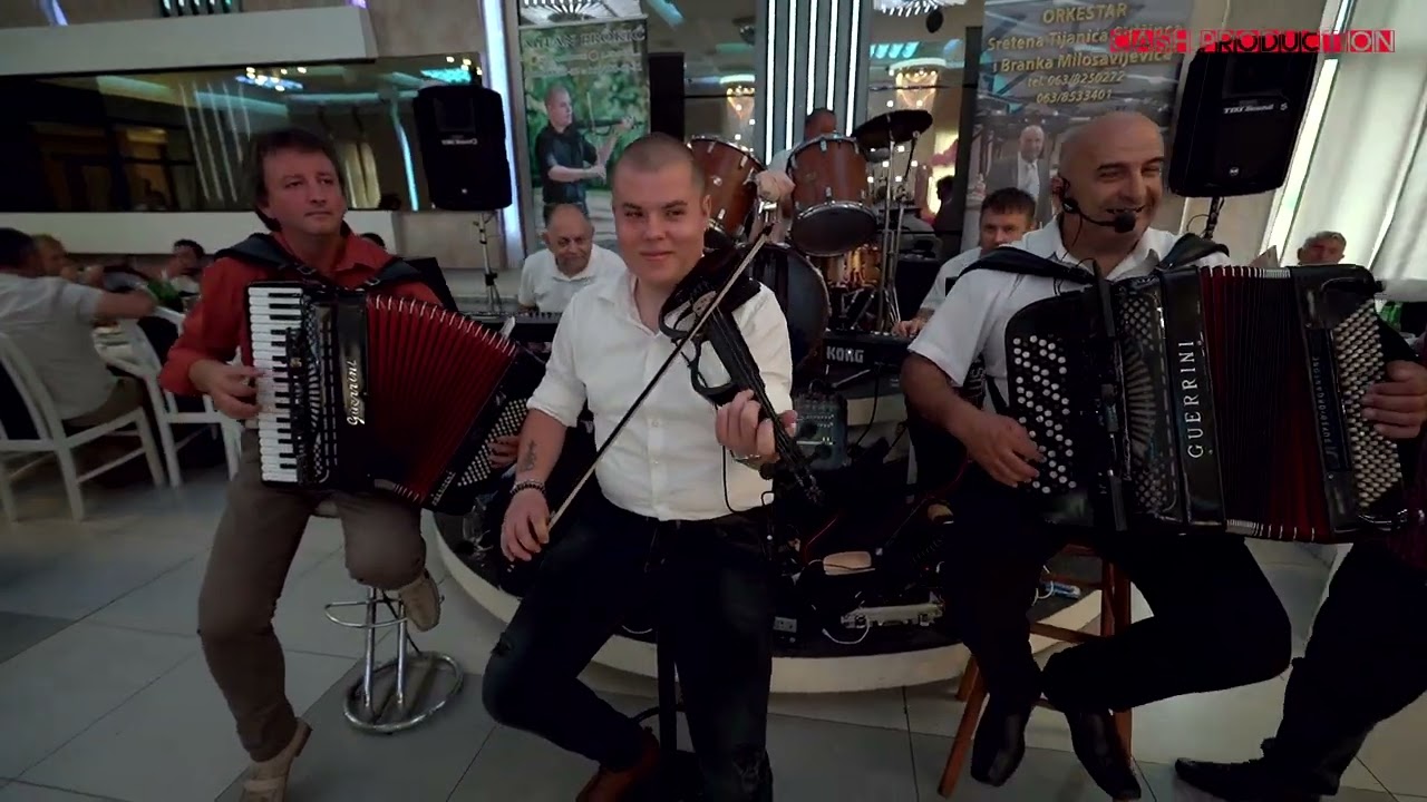 Milica Gogin - Igraj mala... / Uzivo kod Tijanica