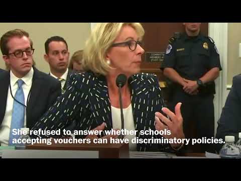 वीडियो: Betsy DeVos नेट वर्थ