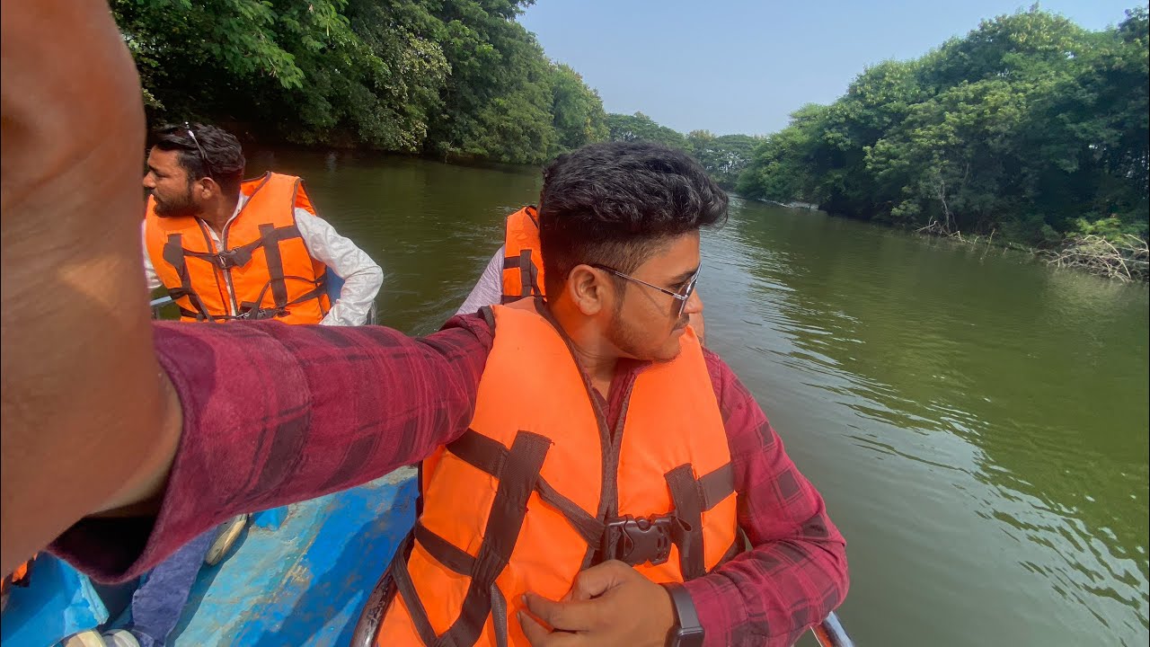 Akluj waterp park boat ⛴️ #akluj #bijapur - YouTube