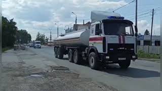 Пожарный автопоезд спешит на вызов! Не все водители уступили дорогу. Служба спасения Самарской обл.