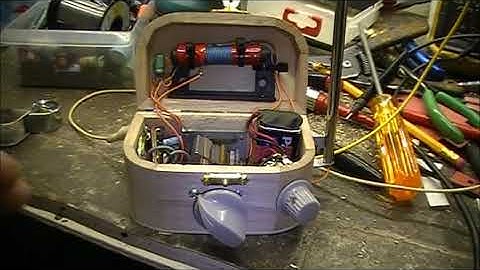 AM Broadcast band reflex receiver - "Small"