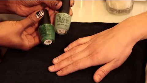 What Color Nail Polish for a Dark Green Gown? : Nail Care