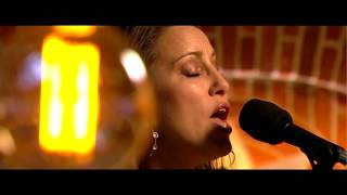 Video thumbnail of "Lisa Nilsson - När kärleken tar slut (The Sign)  (Live i Go' Morgen Danmark)"