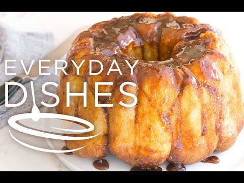 Quick and Easy Gooey Monkey Bread