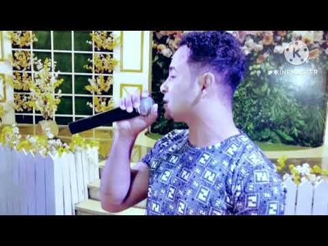 اغنيه حزينه انا مش قادر انسى غيابك غناء احمد تيتو