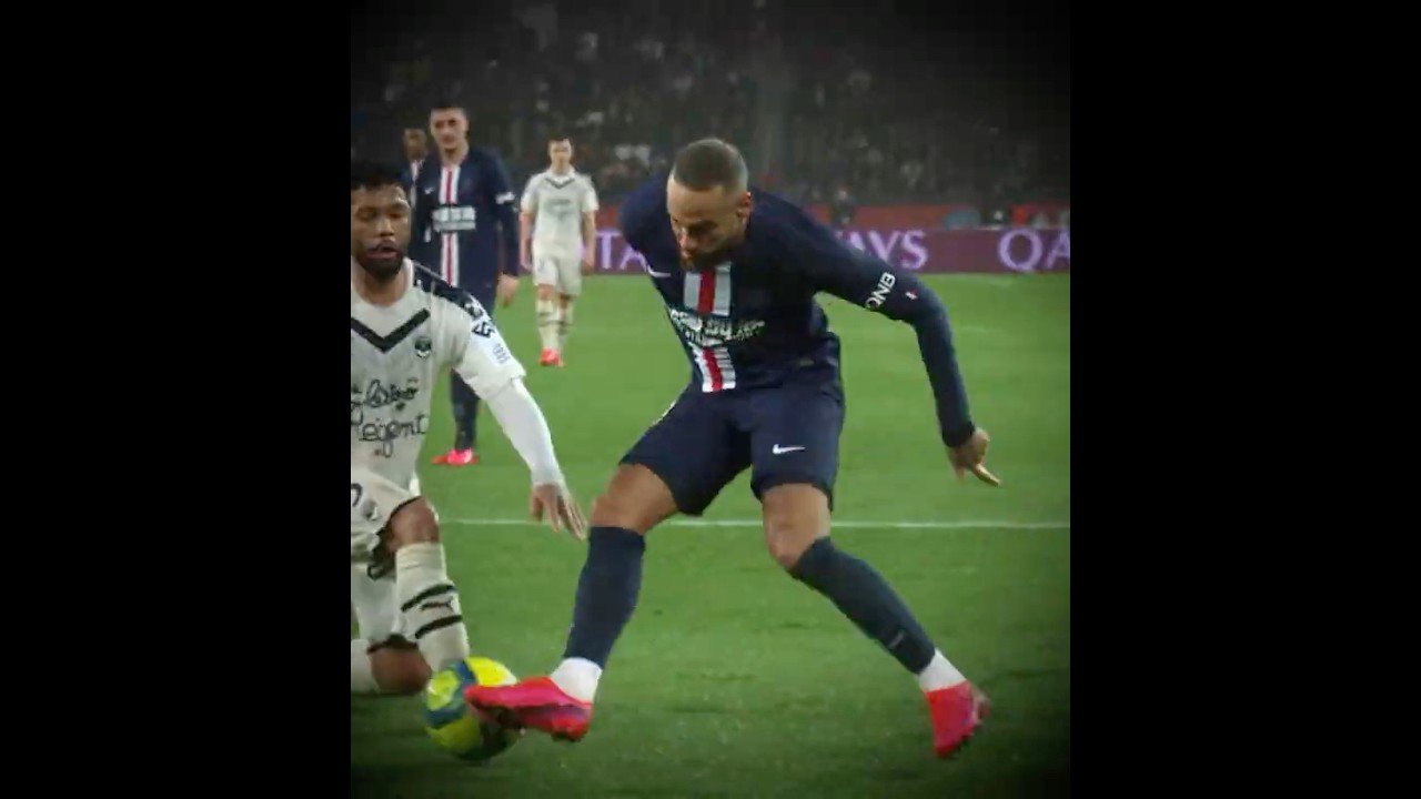 Different eras. Same magic. 🎩🪄 #neymar #psg #doué #ligue1