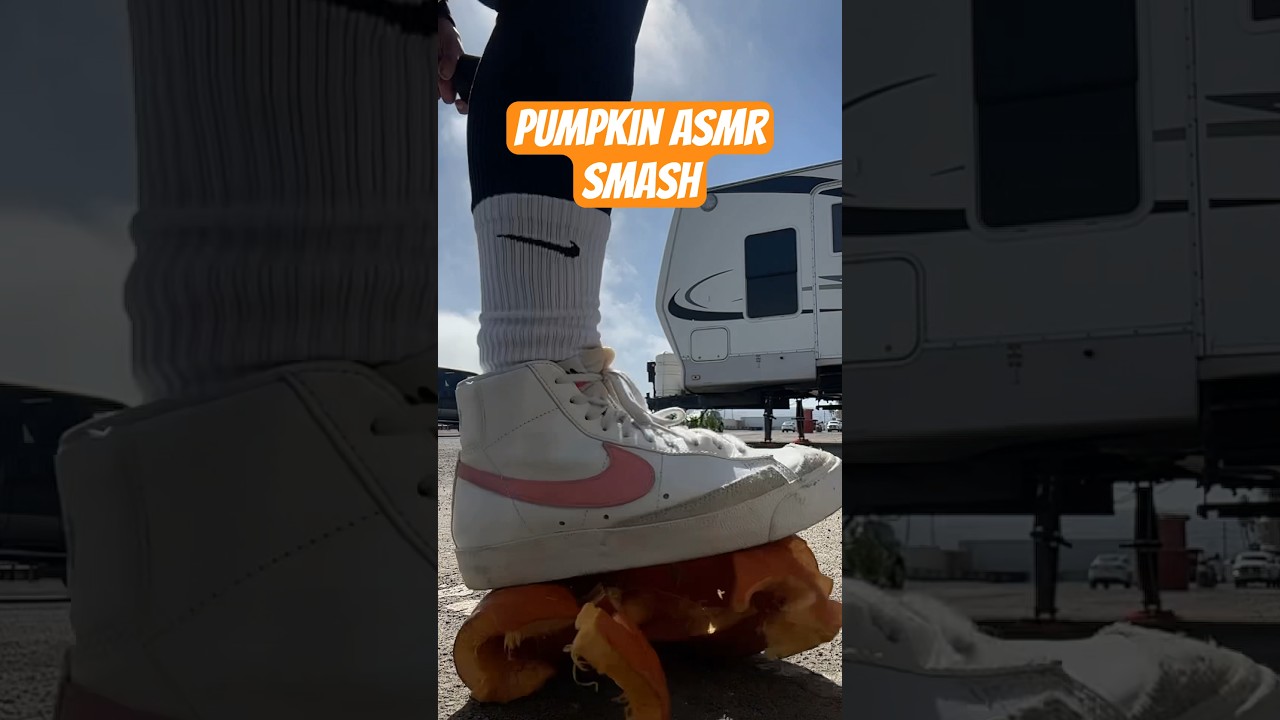 Pumpkin Smash, ASMR style. 