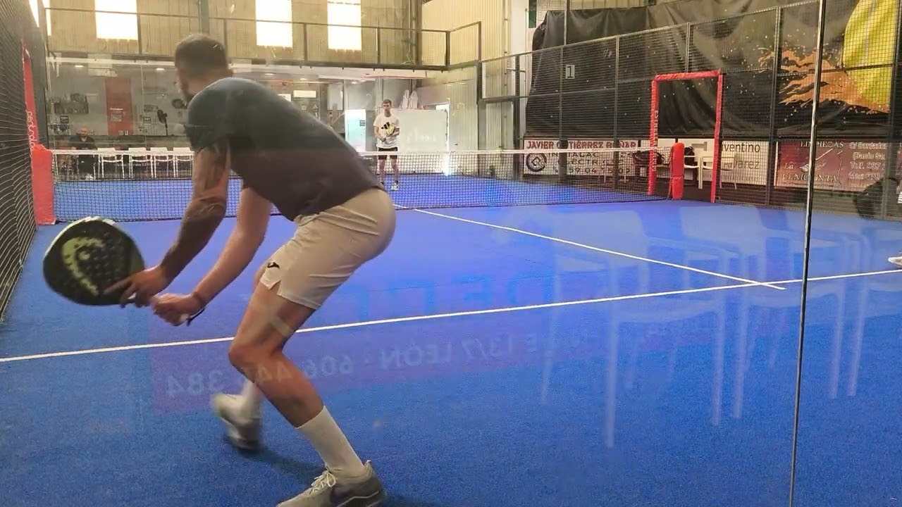 Mike Mati 🆚 Palomera Iván ➡️ 1er Set 