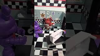 Download Mp3 FNaF Hide And Seek! Fun Stop Motion Animation Gudang lagu Download Mp3 FNaF Hide And Seek! Fun Stop Motion Animation