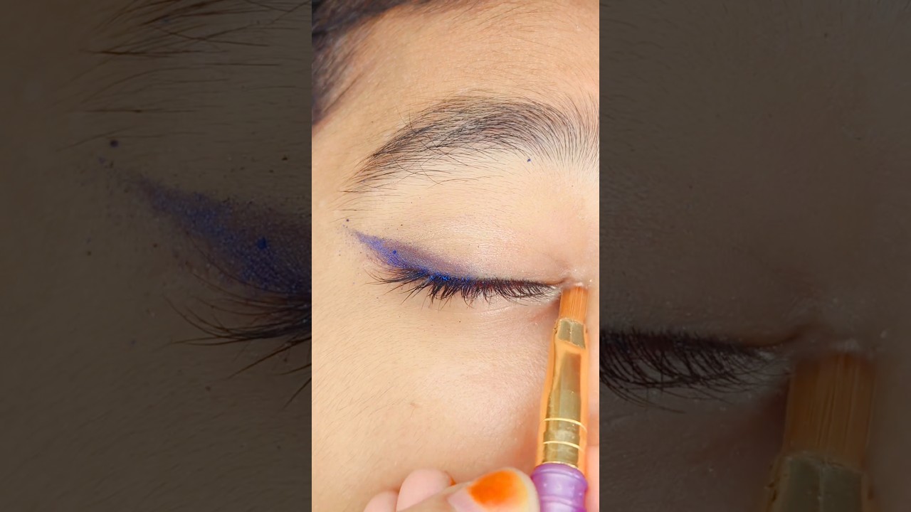 ✨ Electric Blue Eyeliner Look | Trendy & Bold Eye Makeup Tutorial 💙 